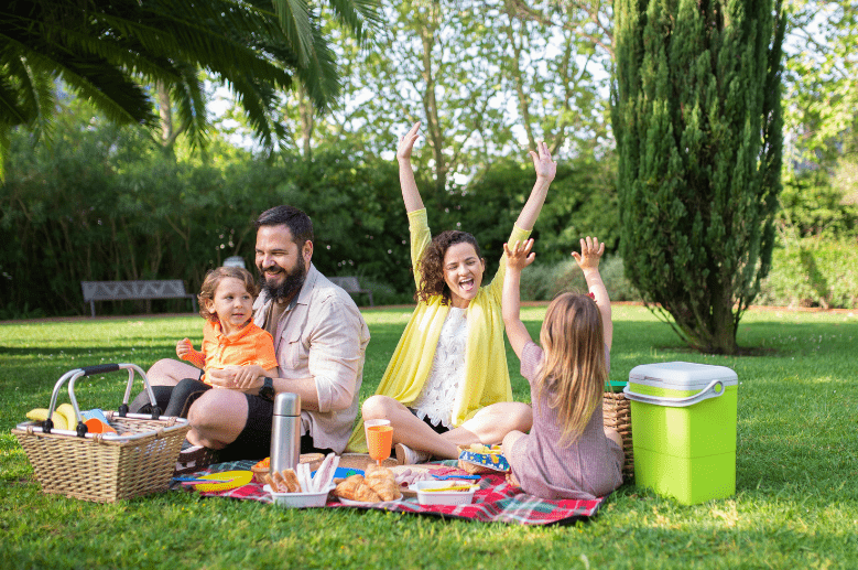 Picnic English Conversations